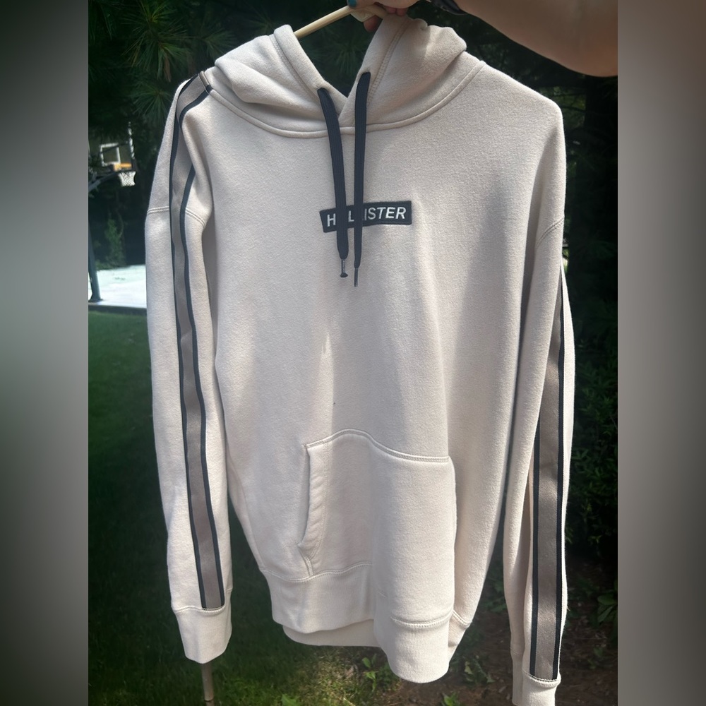 Men’s Medium Hollister Hoodie